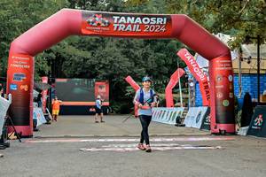 BIB: 
                            <button type="button" onclick="openModal(25182059)" class="btn btn-primary btn-sm float-right btn-popup" data-toggle="modal" data-target=".modal-high-quality">
                        <i class="fas fa-shopping-cart"></i> Add to Cart
                    </button>
                                            <button type="button" onclick="isThisMe(25182059, true)" class="btn btn-success btn-sm float-right btn-popup btn-isme hidden" data-toggle="tooltip" data-placement="bottom" title="นี่คือรูปของคุณใช่ไหม คลิกที่นี่เพื่อเอาเข้าอัลบั้ม">
                        <i class="fas fa-plus"></i> Add to album
                    </button>
                    <button type="button" onclick="isThisMe(25182059, false)" class="btn btn-warning btn-sm float-right btn-popup btn-isnotme hidden">
                        <i class="fas fa-ban"></i> Remove from album
                    </button>